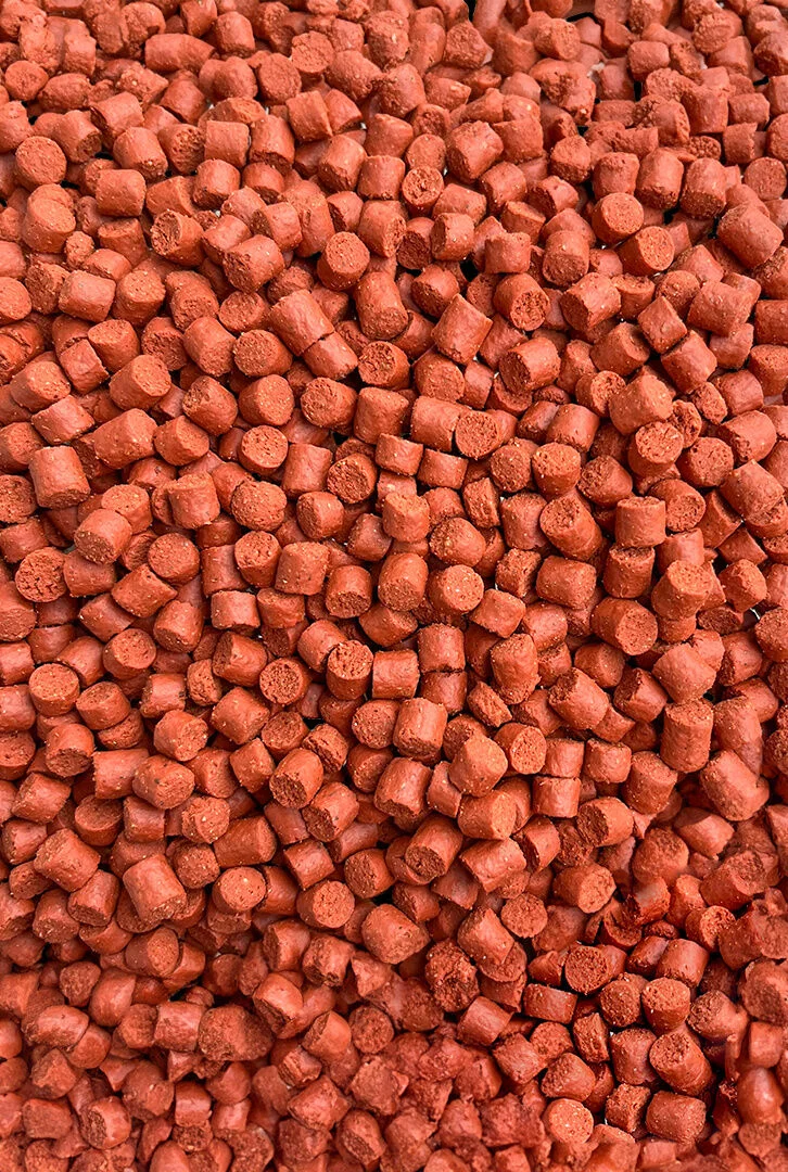 Pellet-4mm-Truskawka-Feeder-Bait_[2308]_1200